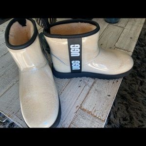 Ugg Women’s Boots -Waterproof